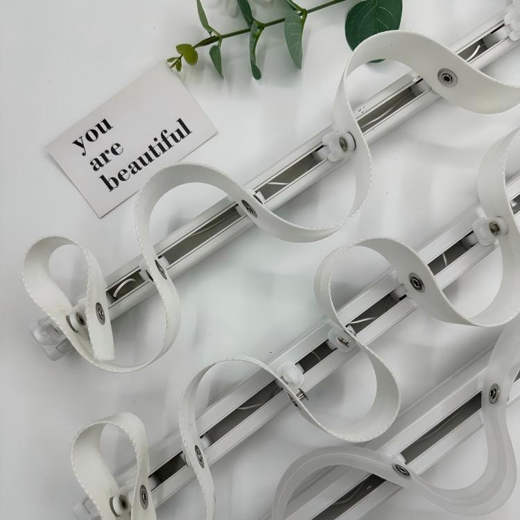Customized Length S-Shaped Curtain Track for Luxury Hotel Windows