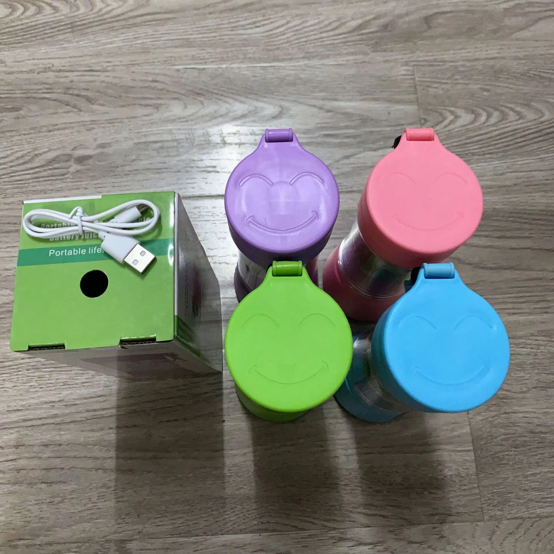 380ml Factory Wholesale Mini Fresh Juice Juicer Fruit Mixer Bottle Portable Blenders
