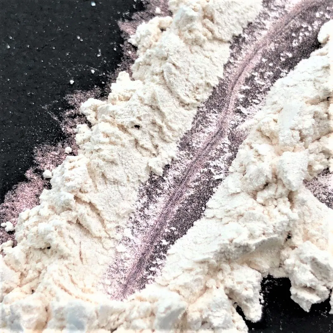 Pearlescent Pigments P715 Red Pearl for Coating Plastic 215 Rutile Fine Silver Paint Building Coating Car Painting Hot Sale