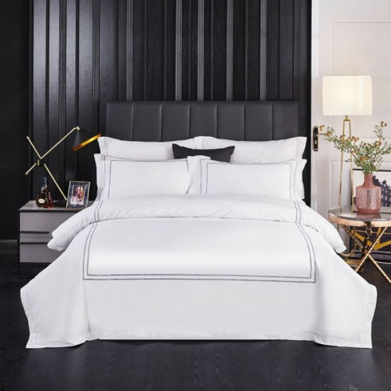 Solid White Cotton Satin Home Hotel Textile Premium Bed Linen Flat Sheet Embroidery Pillow Cases Quilt Cover Bedroom Bed Sheet Bedding Set with Gift Kit