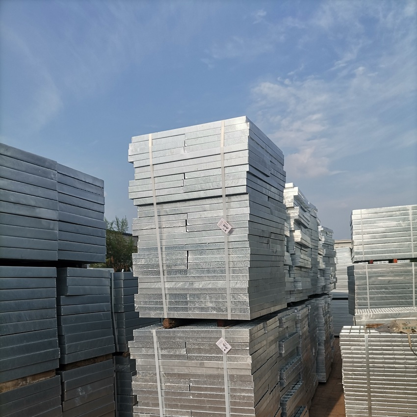 Easy Installation Widely Used Bar Grating / Steel Platform Grating/Heavy-Duty Galvanized Steel Drainage Grating