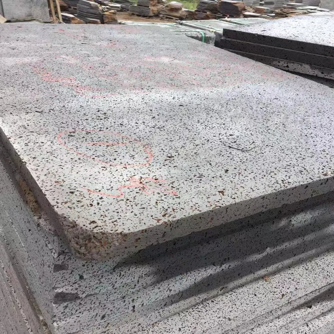 Sawn Cut Black Lavastone, Basalt Paving Grey Big Hole Lava Stone for Paver&Wall