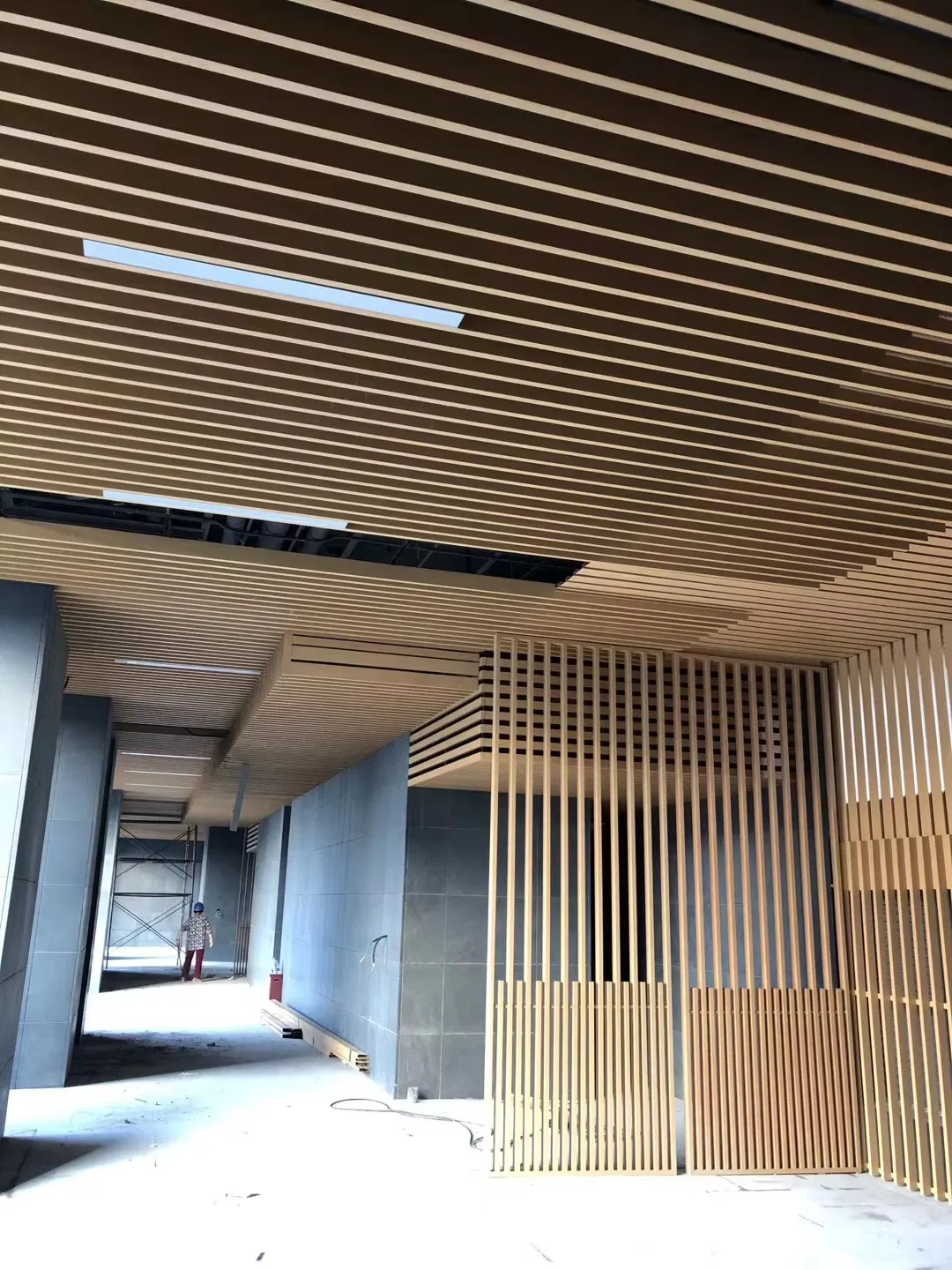 Waterproof Metal Aluminum Panel Ceiling System for Public Restroom and Commercial Spaces