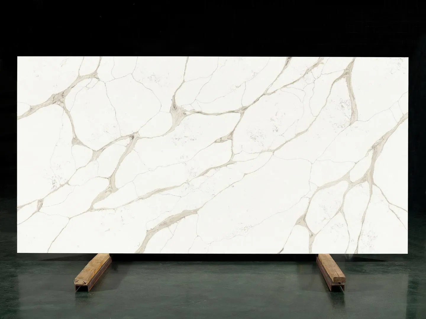 New Matching Kitchen Cabinets Countertops Calacatta White Quartz Countertop