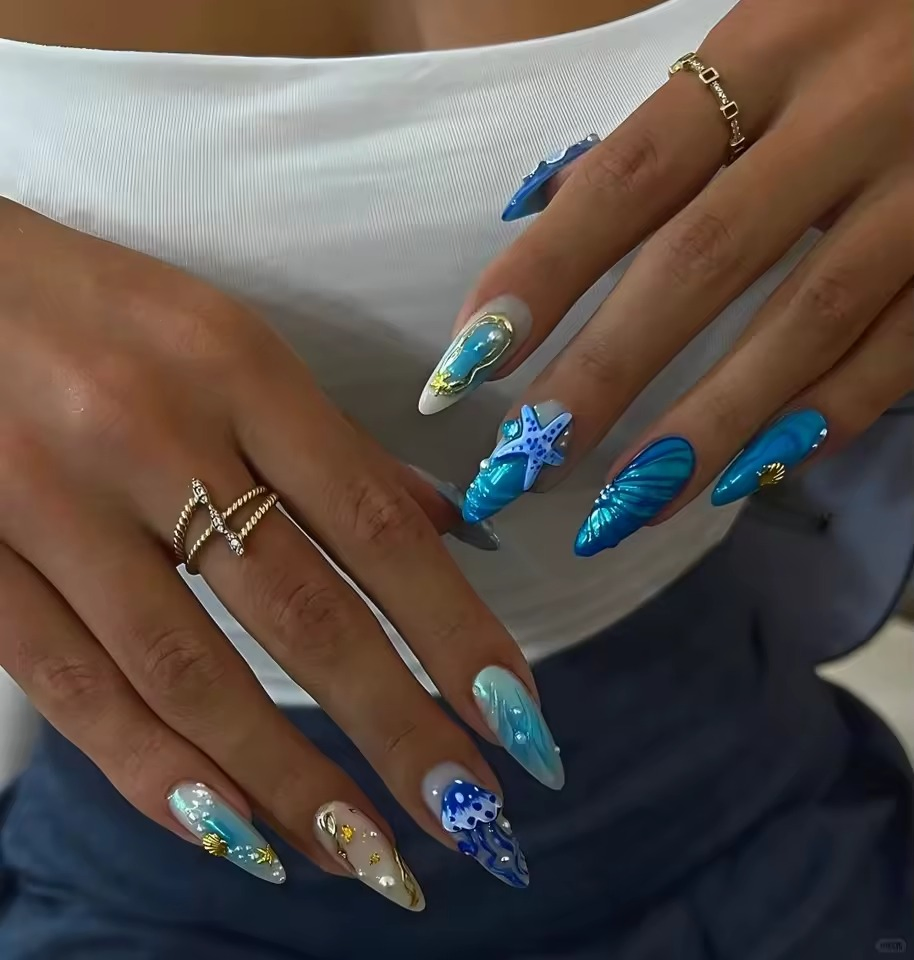 Luxury Handmade Press-on Nails with 3D Ocean Mermaid Designs in Blue Gradient Tones