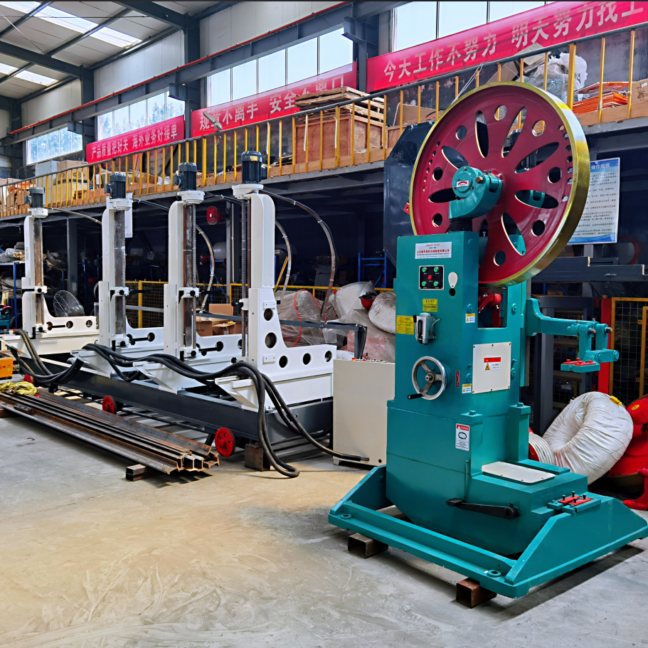 Станок ленточнопильный вертикальный с кареткой по дереву