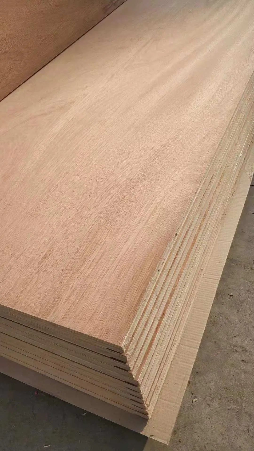 Фанера для пола грузовиков, Hardwood Core, WBP клей