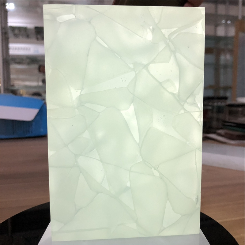 Tinted Jade Glasses for Contemporary Furniture and Architecture