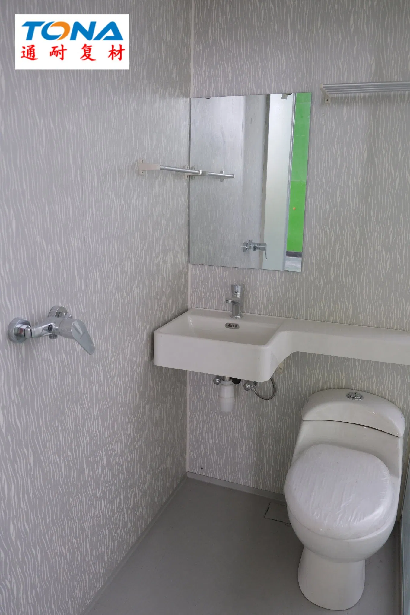 Accessories Prefabricated Furniture Space Saving Easy Install Modern Style SMC Bathroom