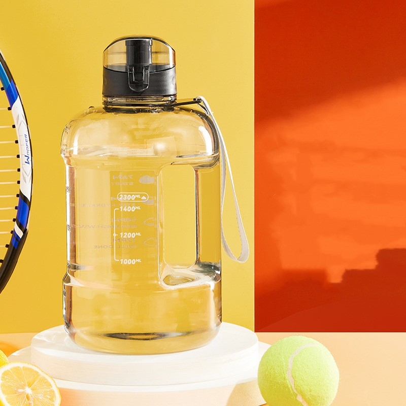 Large Capacity Portable Transparent High Temperature Resistant Sports Bottle
