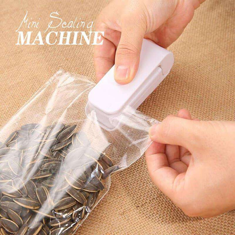Food Snack Plastic Bag Hand Press Vacuum Sealers Mini Heat-Sealing Machines