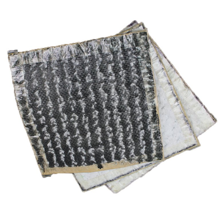 4000g/Sqm Geosynthetic Clay Liner Gcl for Artificial Lake Liners