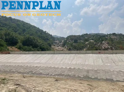 Concrete Fabric Blanket Filled for Drainage Channel Lining Slope Protection