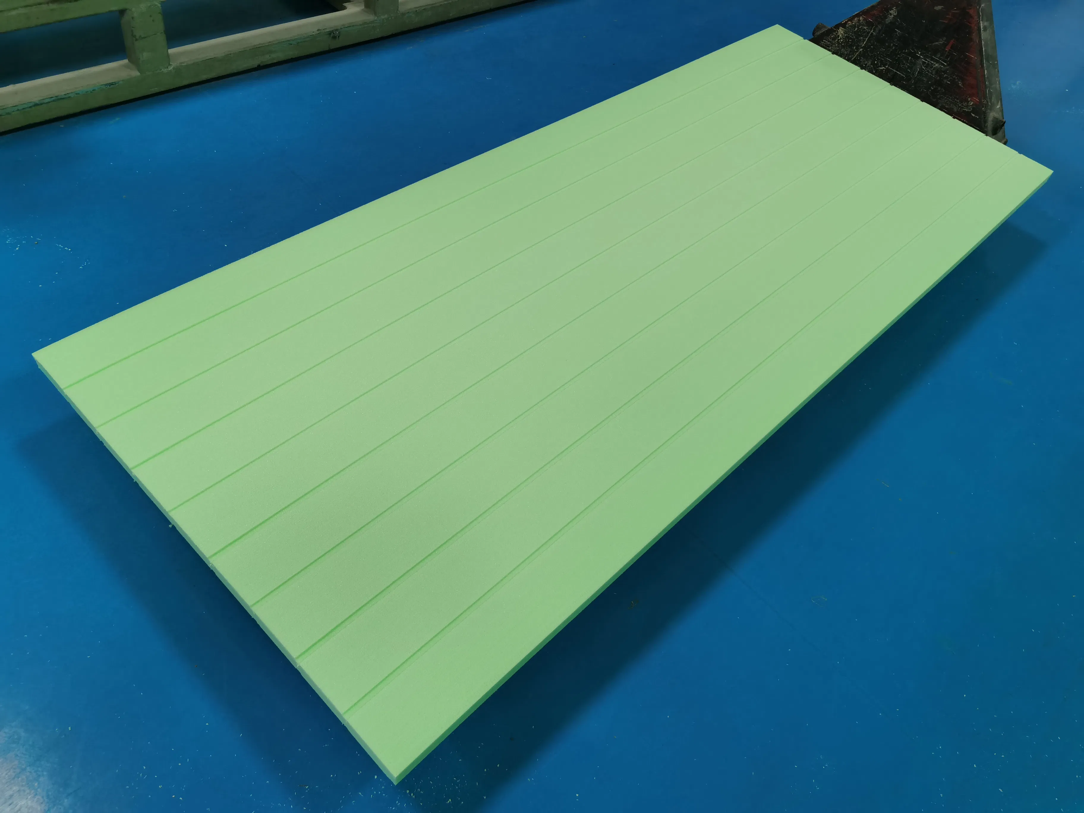 Waterproof Board for High Density Insulation of Wall Panels