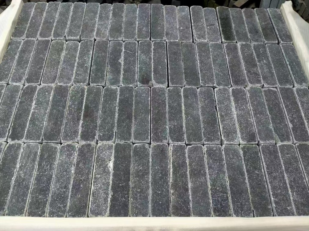 Chinese Bluestone Natural Anti-Limestone Antique Finish Blue Limestone for Outdoor Exterior Facade Floor Tile