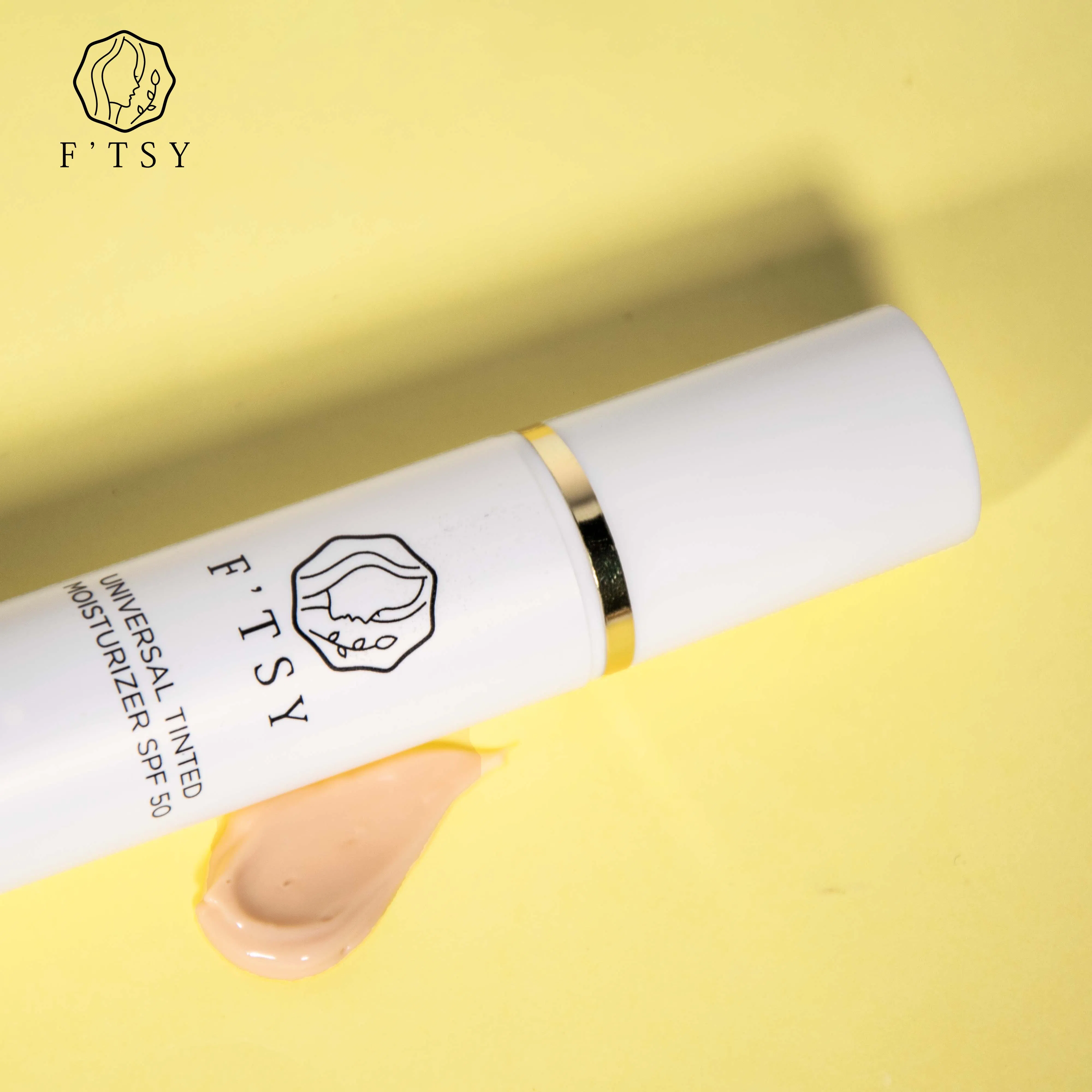 Tinted Glow Sunscreen Broad Spectrum Custom Logo SPF 40 Sunscreen Cream