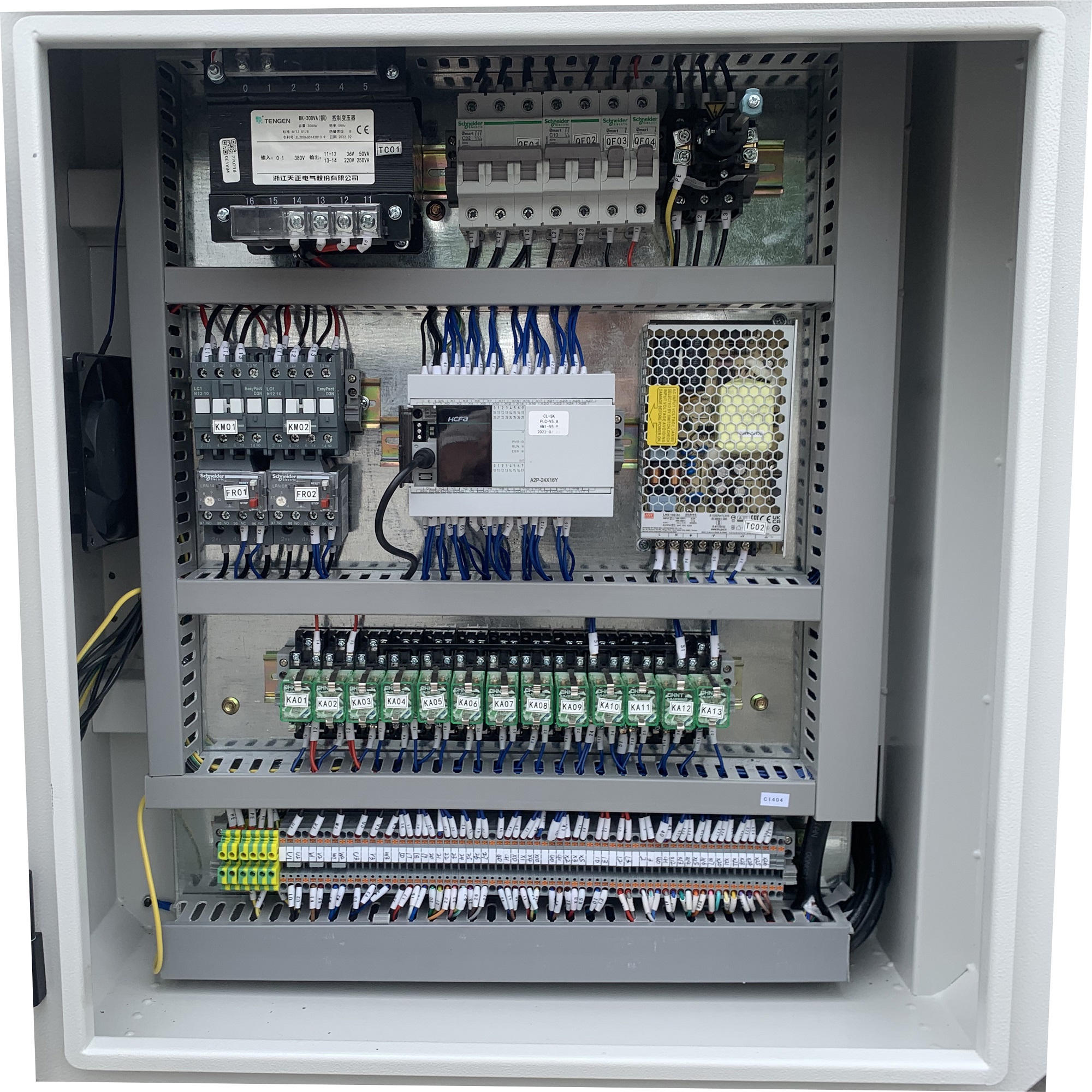 Станок ленточнопильный с гидроуправлением по металлу