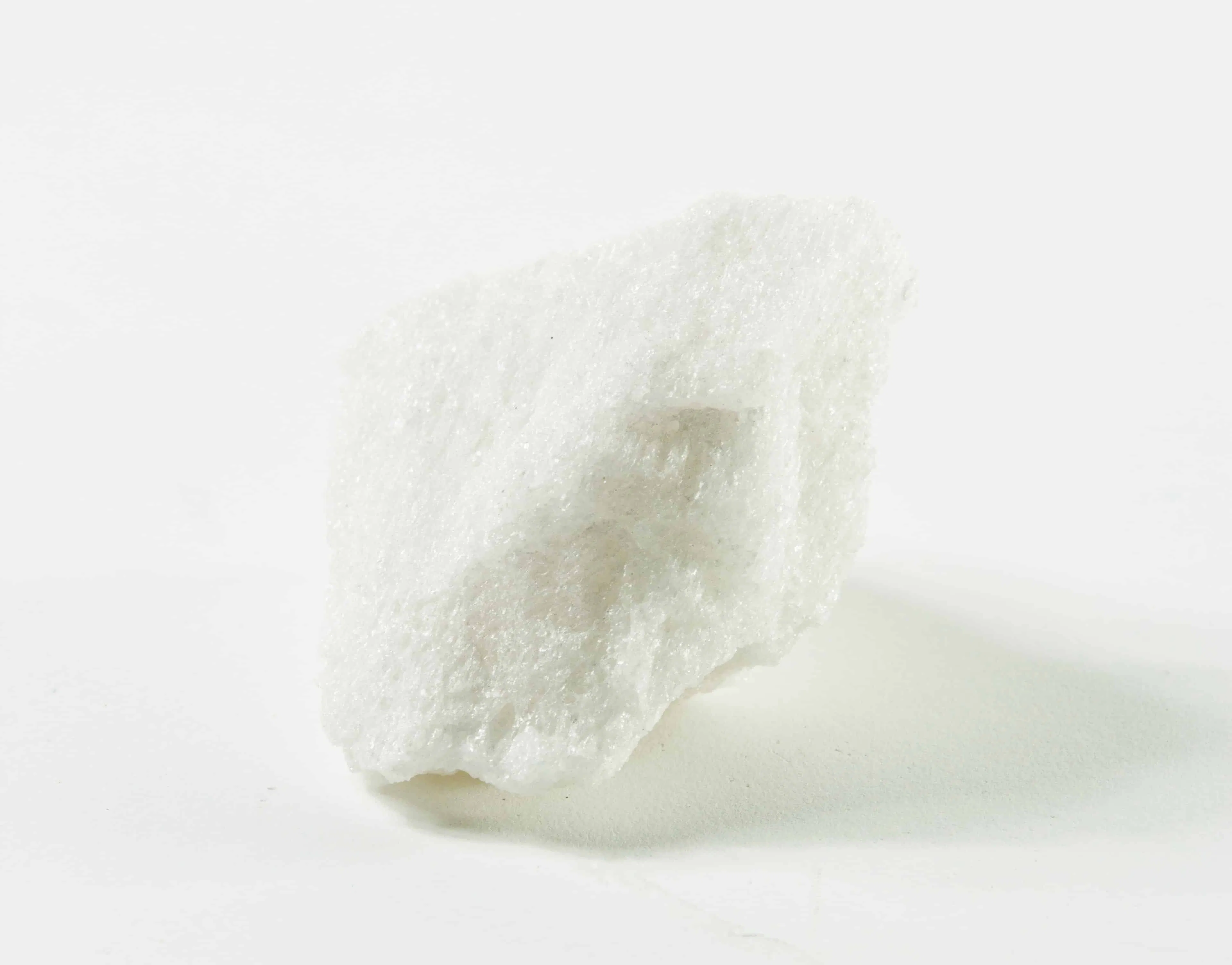 Белый оксид алюминия (алунд) для огнеупоров и керамики