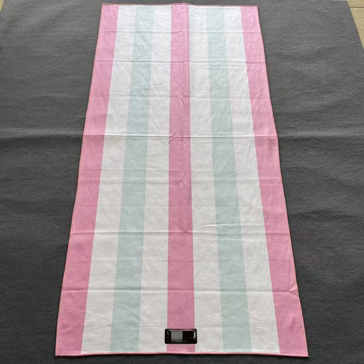 Quick Dry Custom Sublimation Microfiber Waffle Recycled Plastic Sand Free Striped Beach Towel with Logo