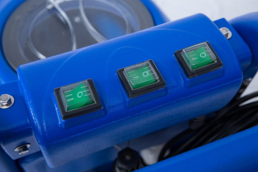 Multifunction Three-in-One Carpet Cleaning Machine for Hotel