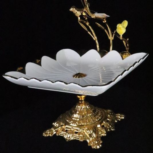 Gold Plated Iron Art Paired with Ceramics Wholesale Kitchenware Market Home Decoration Gift