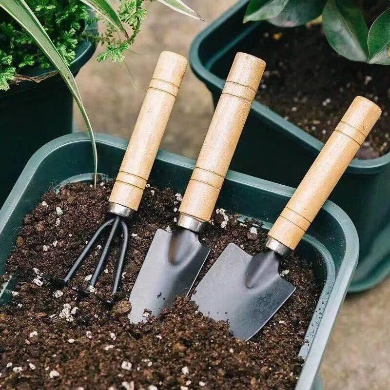 Durable Metal Garden Shovel Set for Planting and Landscaping