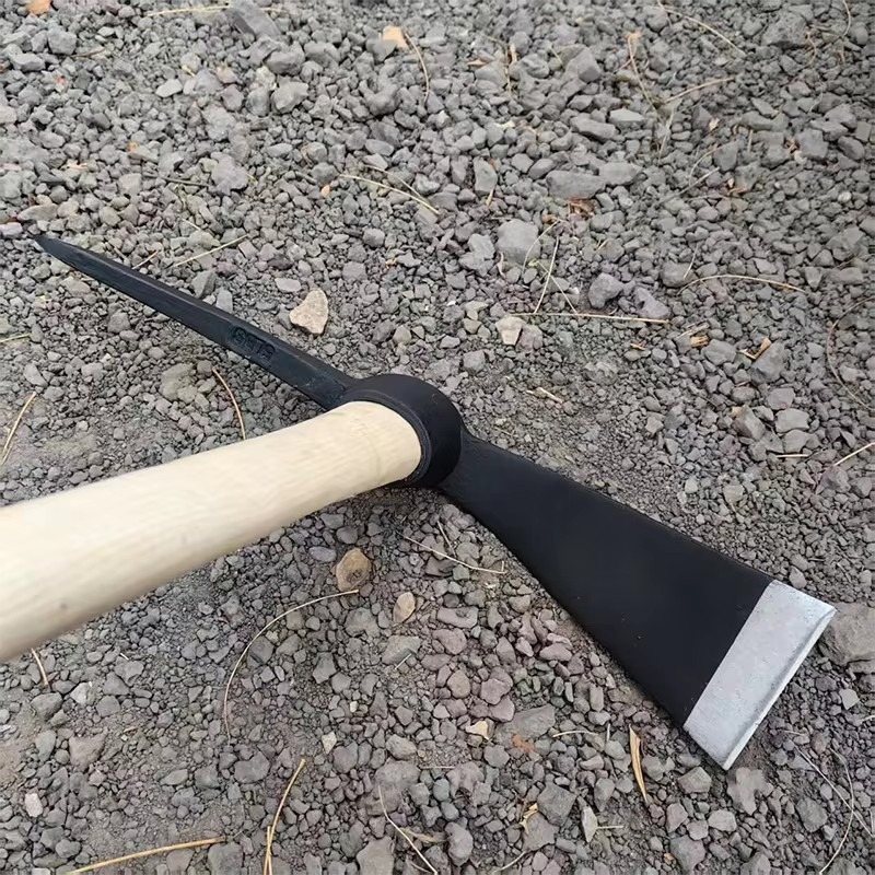 Factory Direct Sales Railway Steel Forged P406 Pickaxe Anti-Slip Wooden Handle