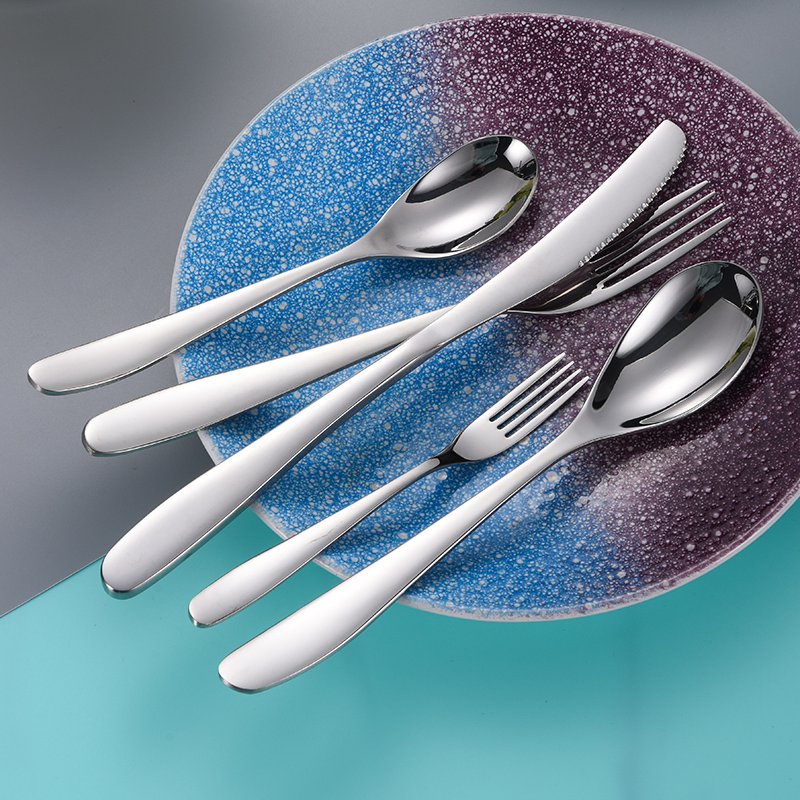 Stainless Steel Thickened Moon-Shaped Custom Handle Hotel Cutlery Set