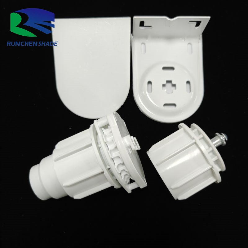 Easy-to-Clean Surface Treatment of Blinds End Caps to Wipe Away Stains