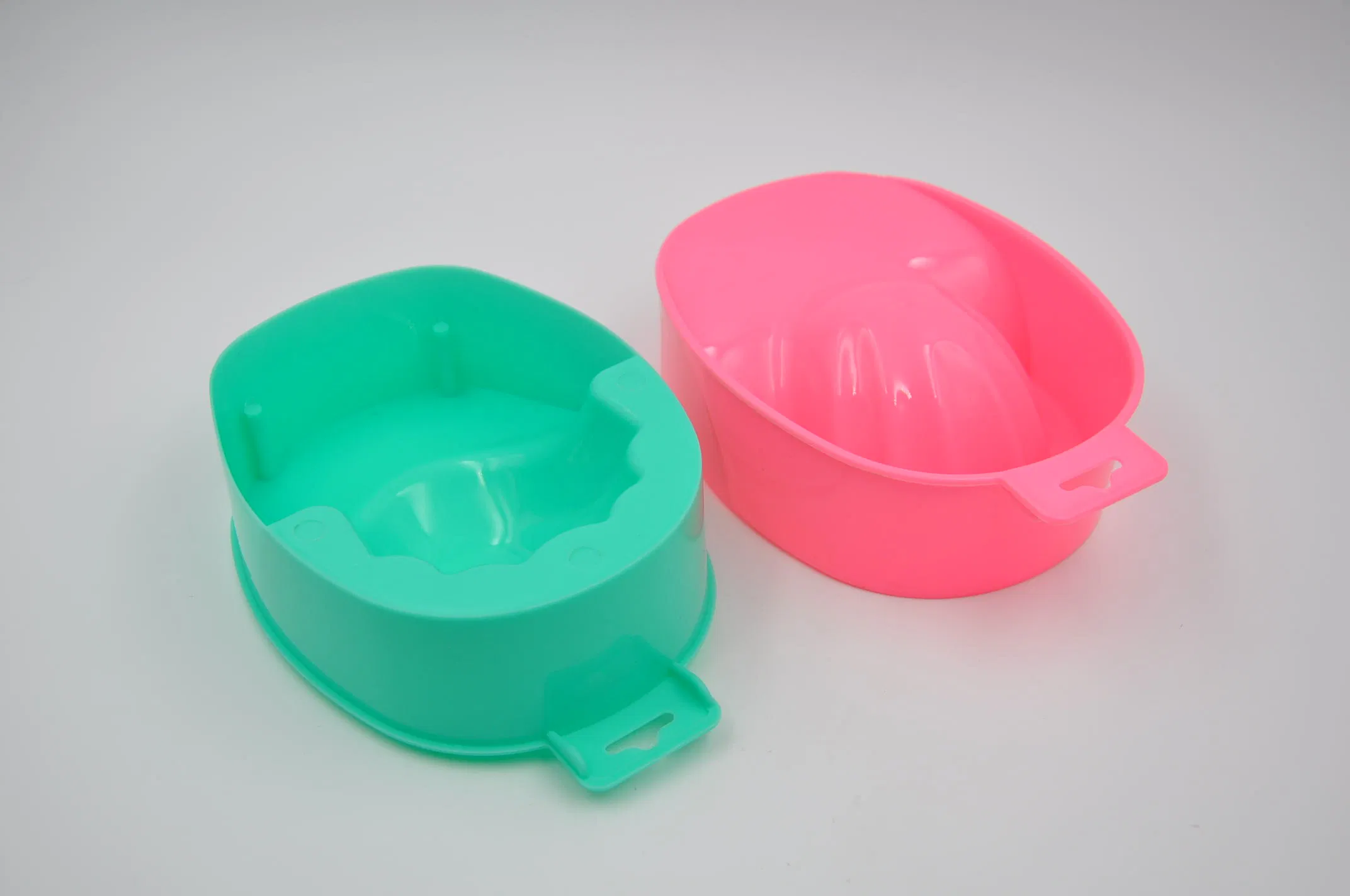 Plastic Single Color Manicure Bowl