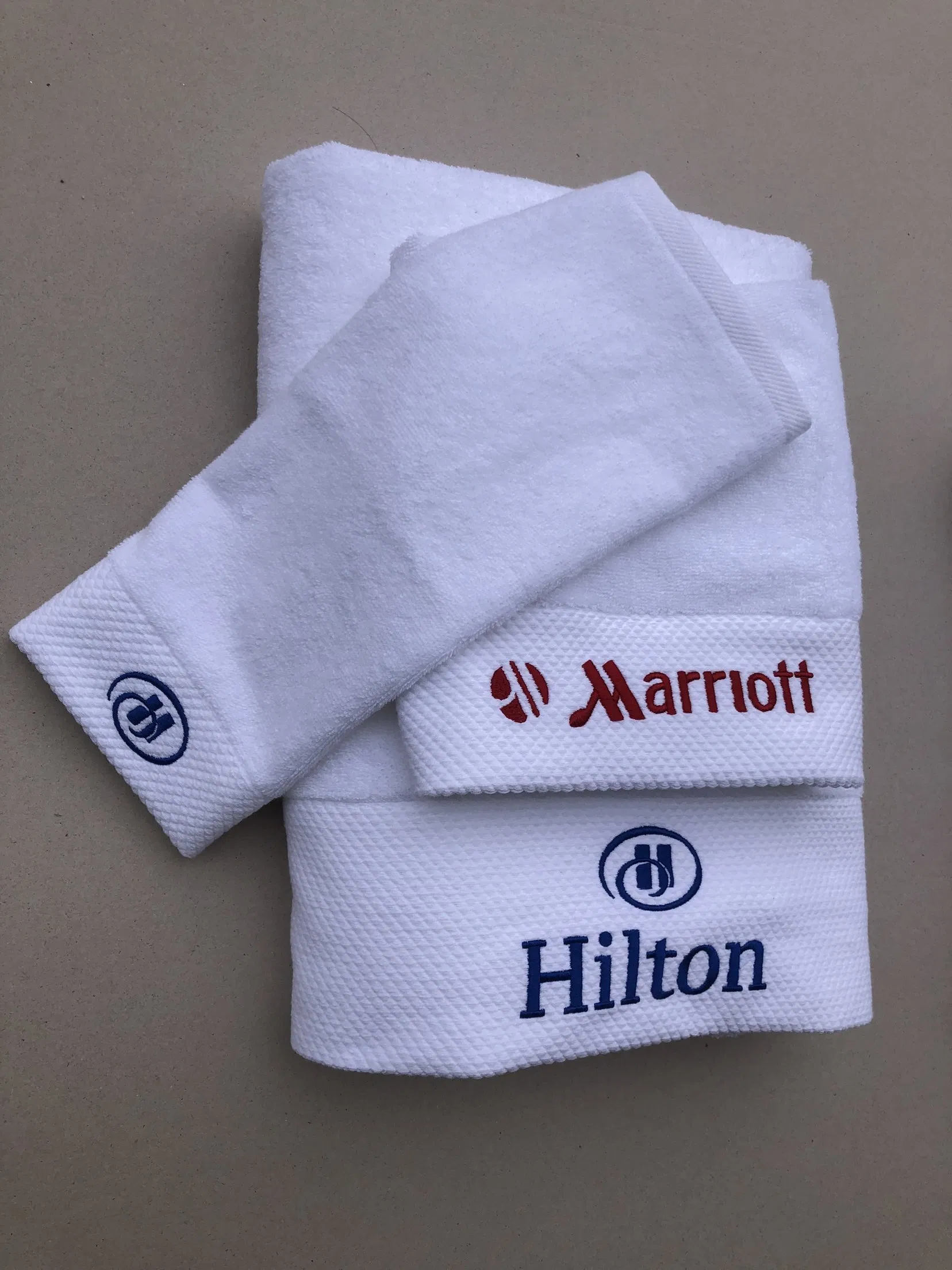 Quick Dry Hotel Bath Towel - Great for Adults and Home Use