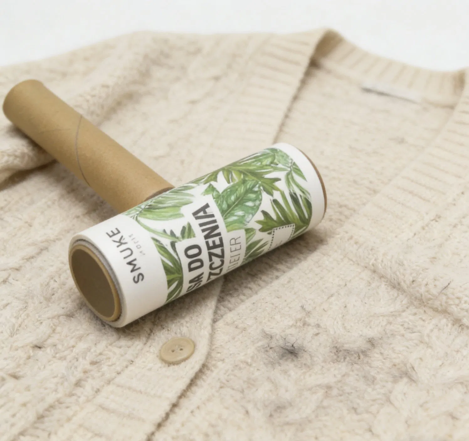 High Adhesion Lint Roller Refillable Sticky Paper - Effective Clothing Fuzz and Pet Hair Remover for Daily Use