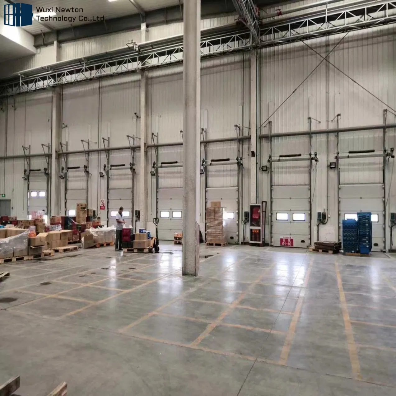 China Supplier Large Size Heat Insulation Industrial Workshop Door with Pedestrian Door