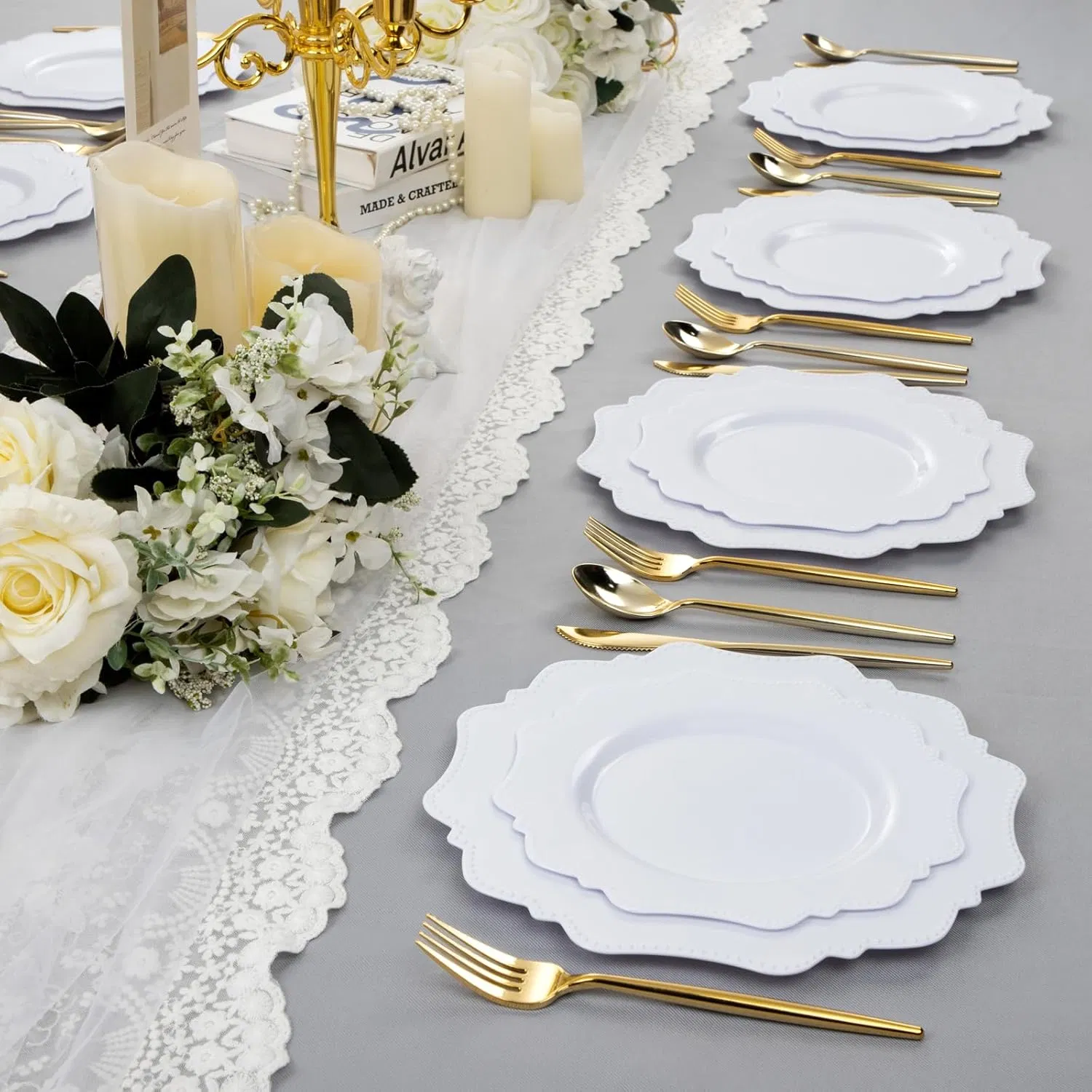 Fancy Plastic Beaded Plates, Disposable Christmas Plastic Plates