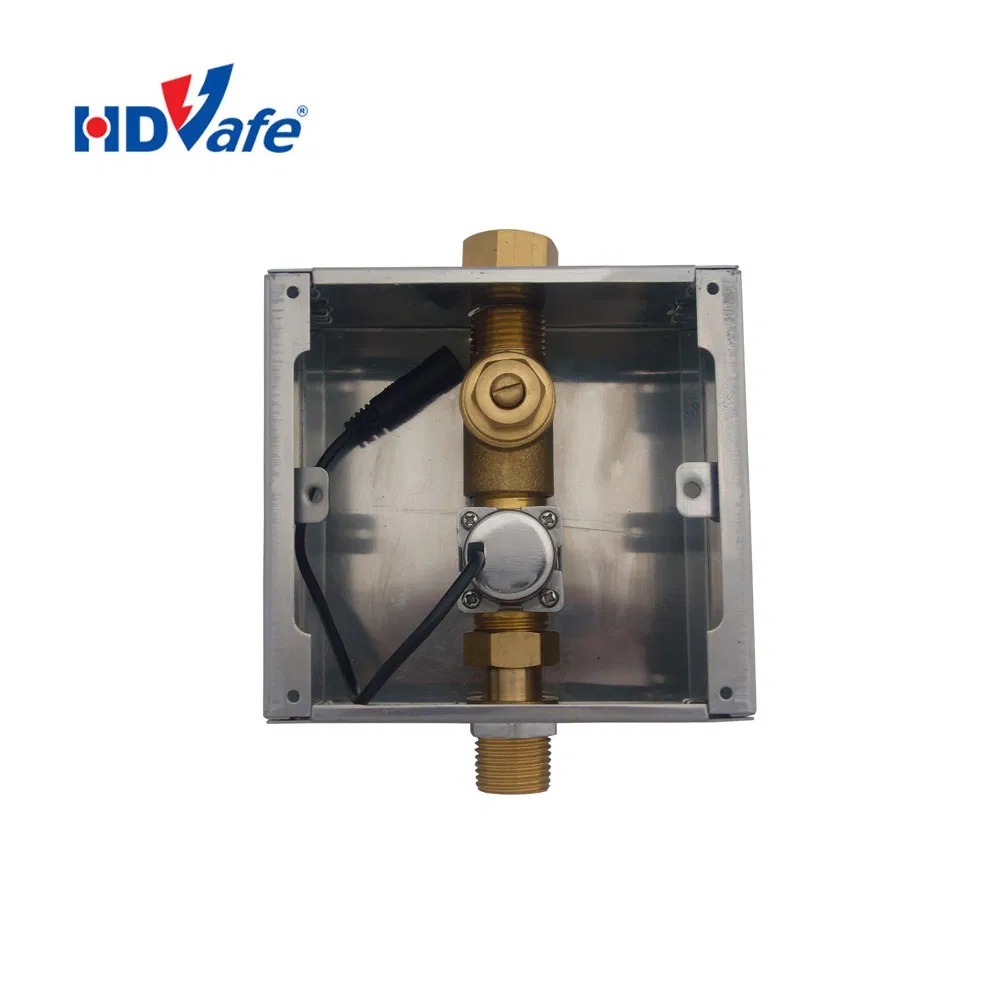 Hot Sale Sanitaryware Toilet Automatic Sensor Urinal with Flushing Valve