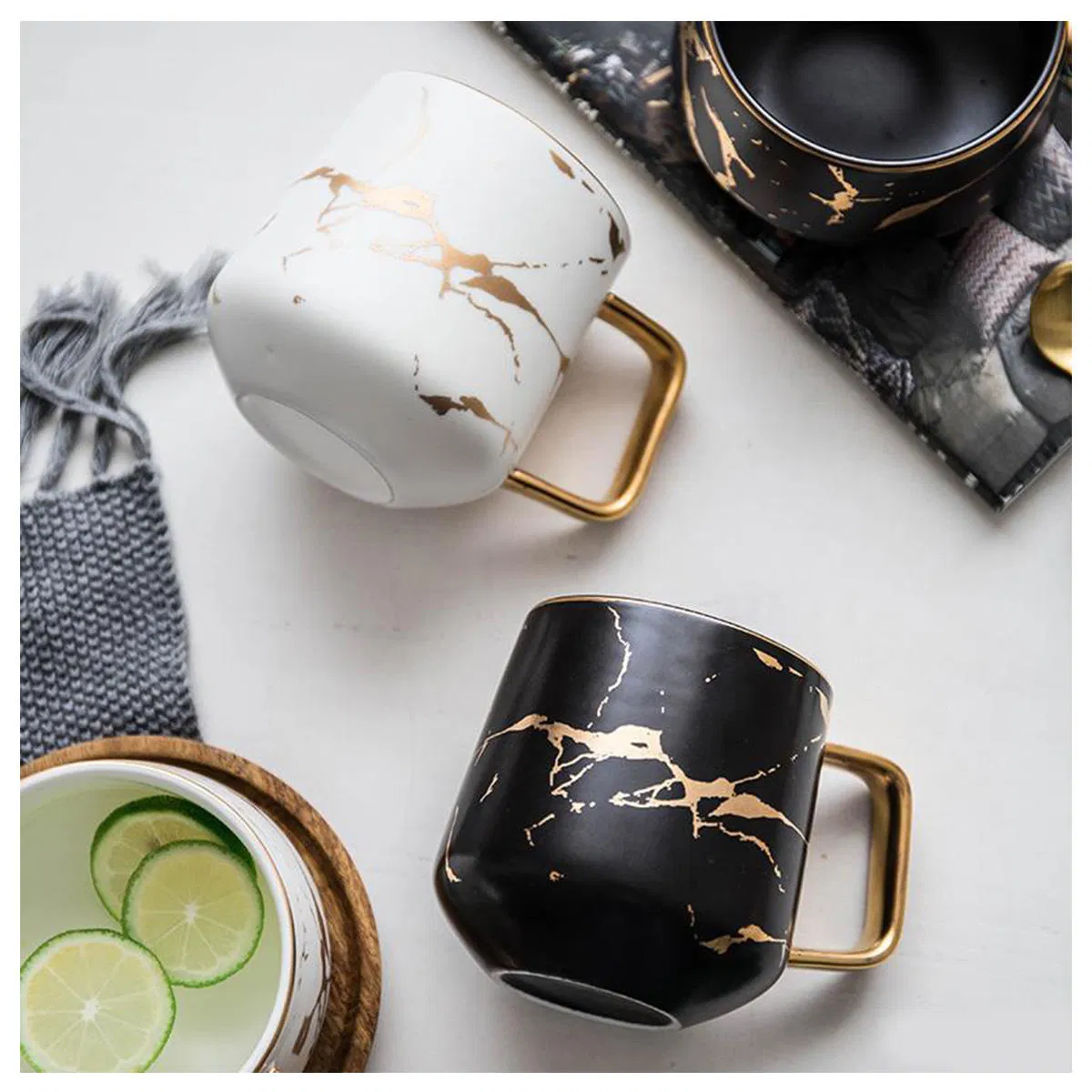 Керамическая кофейная кружка с крышкой, 12 oz