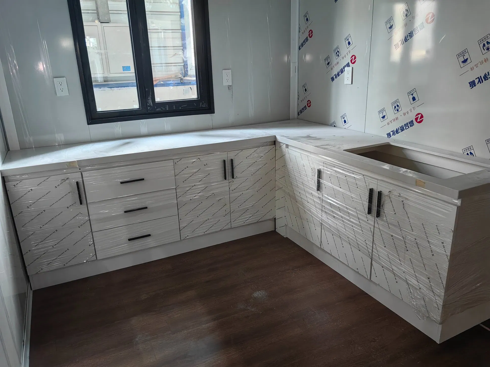 Folding Expandable Container Expandable Container Mode House 3 Bedroom Prefabrication Folding Tiny House Modular Home 40 FT 20FT