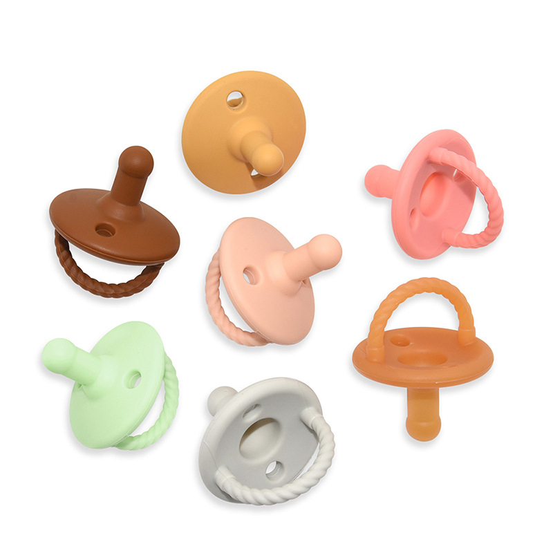 Baby Silicon Glue Pacifier Baby Grinding Teethchewing Toys Sleeping Round Head Pacifier