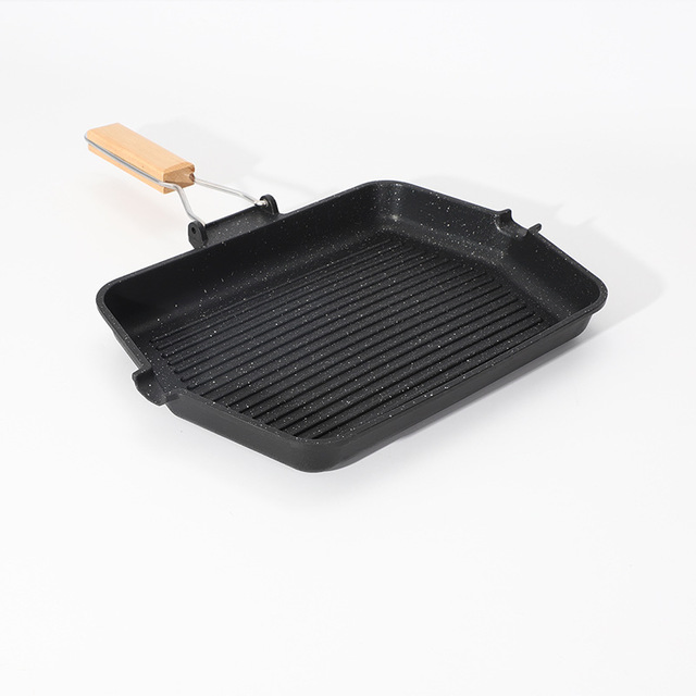 Hot Sale Preseasoned Wooden Handle Aluminum Meat Fry Pan and Marble Grill