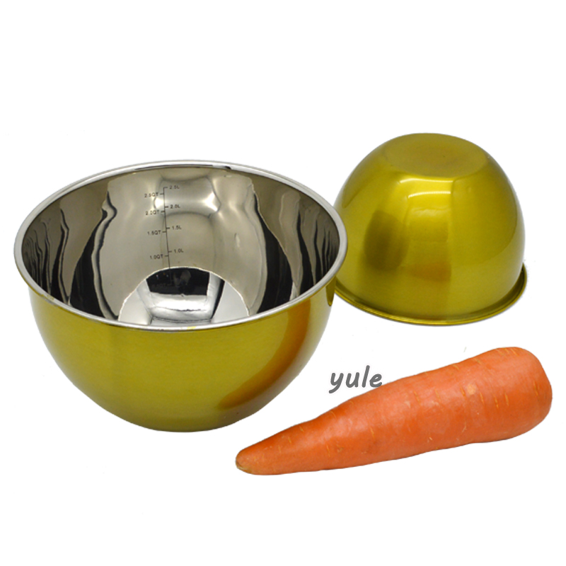Light Gold Silicone Bottom Stainless Steel Mixing Bowl with Lid