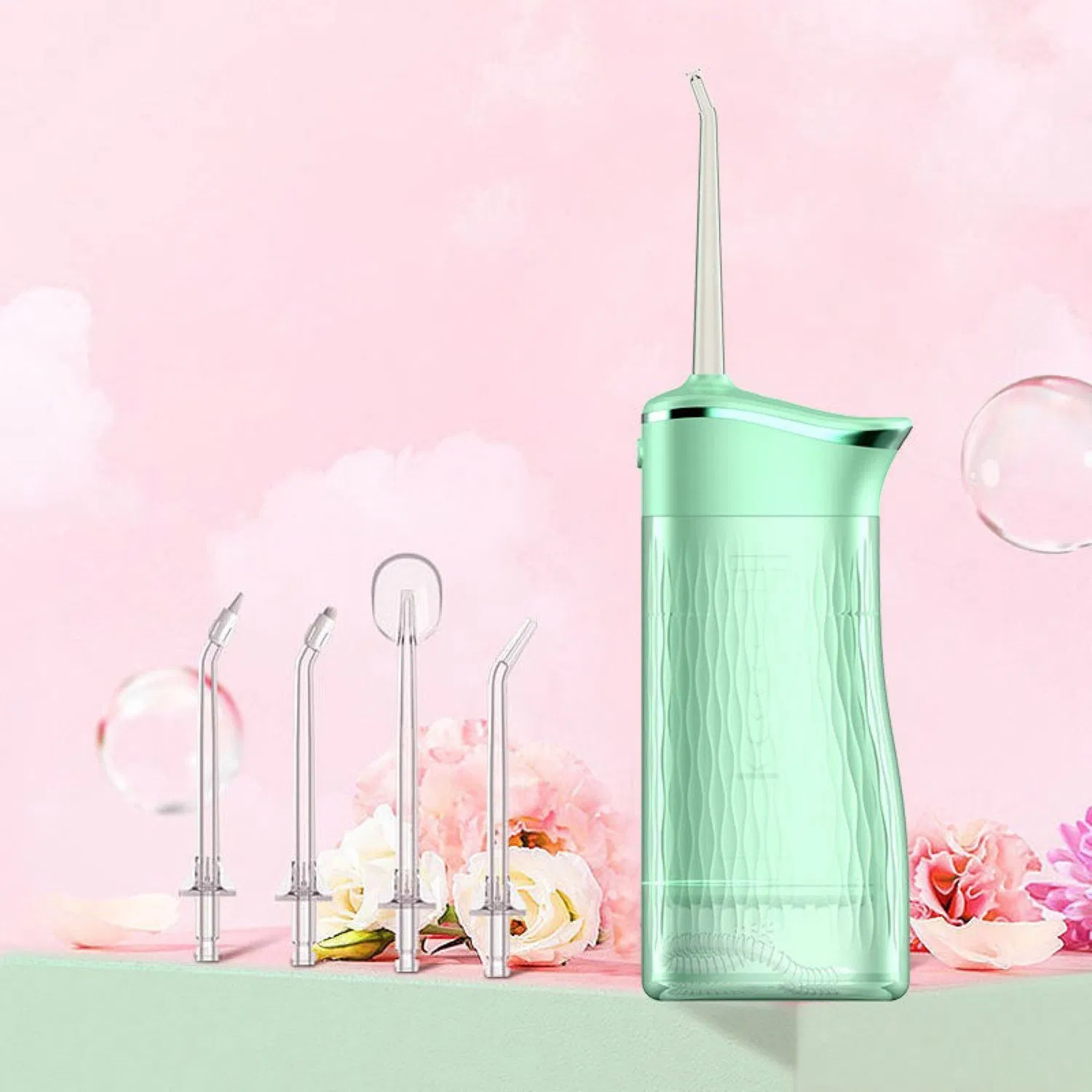 Clean Dental Residues 4 Modes Portable Cordless 200ml Small Dental Water Flosser for Oral Cleaning