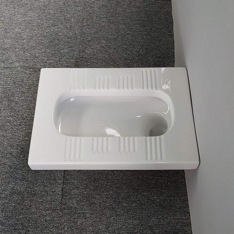 High Quality OEM Ceramic White Floor-Mounted Squatting Pan Wc Toilets