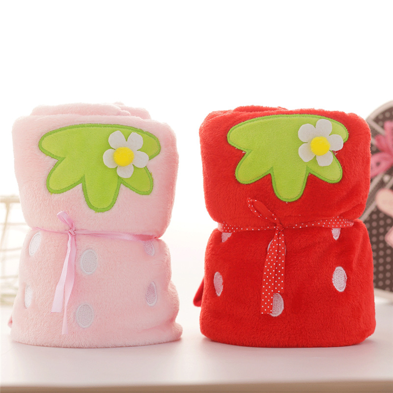 Promotional Gift Fashion Design Blanket Creative Cartoon Fruit Polar Fleece Blanket