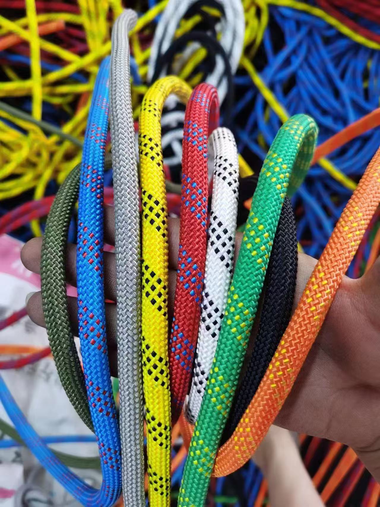 Веревка альпинистская нейлоновая 8-20 мм для скалолазания