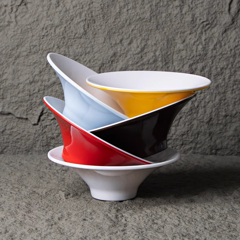 Stylish Reusable Melamine Bowls for Ice Cream and Desserts