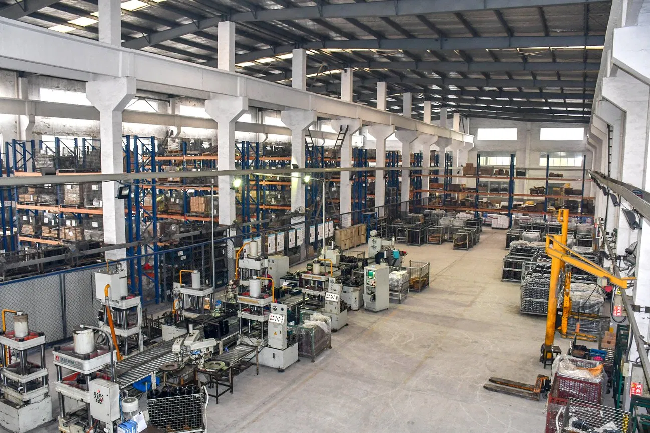 Распредвал Quanchai QC480 2408000110201