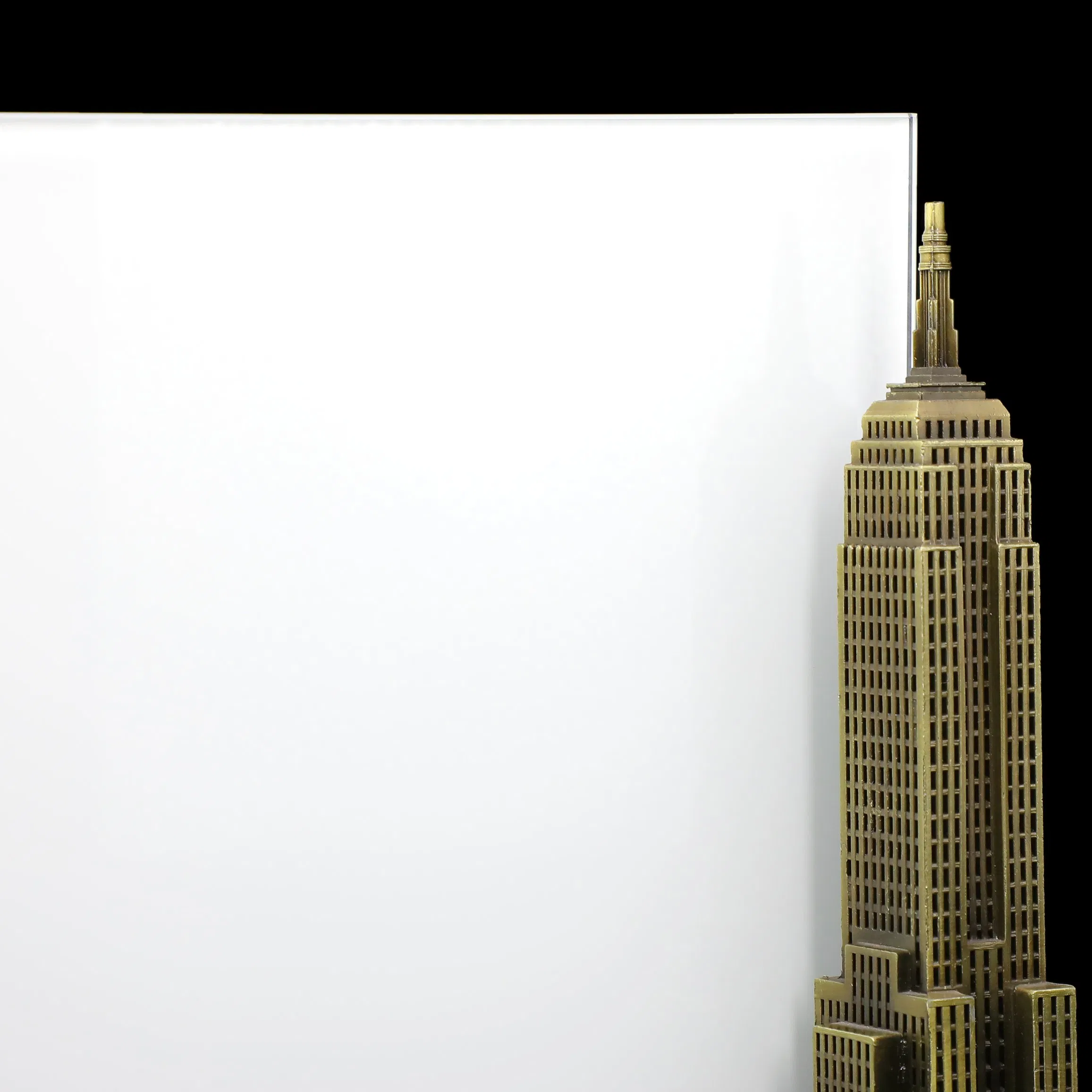 High End Extra White/Black/Red/Blue Painted Glass for Building with Factory Price