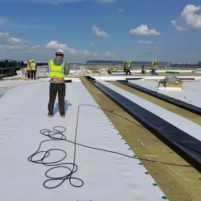 1.5mm Thick Single-Ply PVC Roofing Membrane for Flat Roof