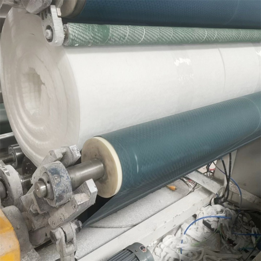 Fire-Resistant Ceramic Fiber Blanket for Industrial Insulation Needs