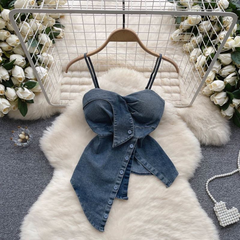 Одежда женская повседневная платья и футболки микс